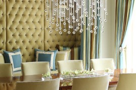 Cozy little nook for the contemporary dining room
