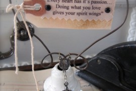 Doorknob Photo Holder