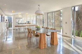 Exquisite contemporary kitchen of the sustainable container hom