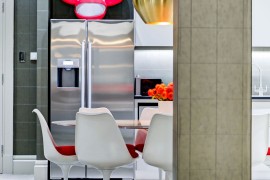 Fabulous kitchen and dining room idea for a modern bachelor pad