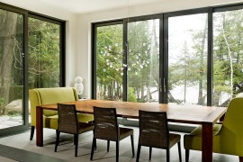 Lovely pendant light seems to melt away into the backrdop