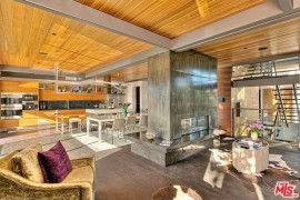 Prefab Home by Ray Kappe - Living room