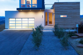 Prefab method homes - Chris Pardo