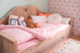 Saartje Prum Rustic Daybed