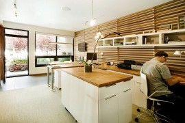 An unconventional way of adding stripes to the exquisite home office
