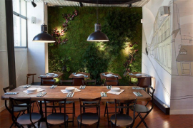 Flowerbox Nature Dining Table
