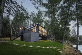 Ingenious prefab cabin with a rustic and aesthetic exterior