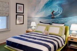 Wall mural in the bedroom inspired by the ocean!