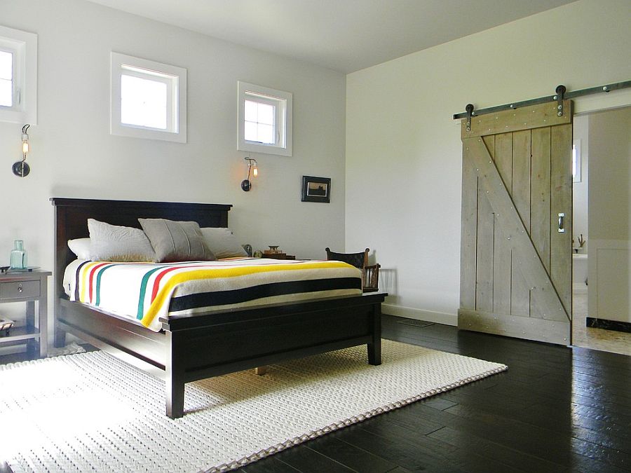 25 bedrooms that showcase the beauty of sliding barn doors Bett modern design