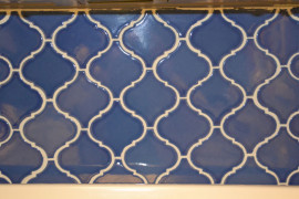 Blue patterned tile backsplash DIY