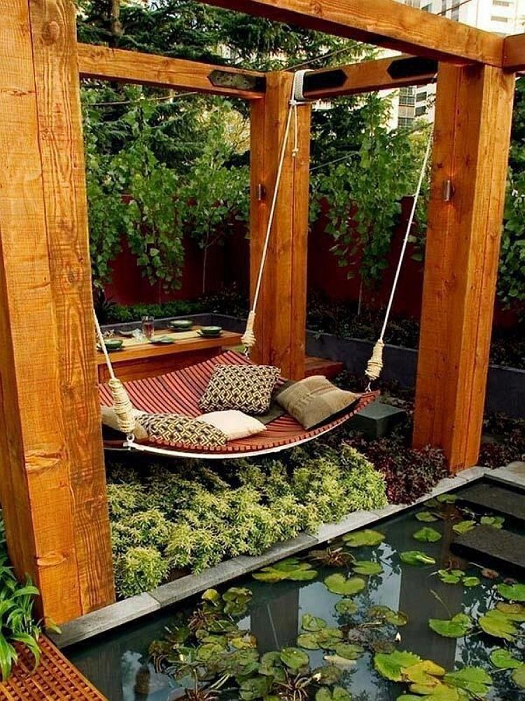 Lovely patio with a hammock that also doubles as a daybed!