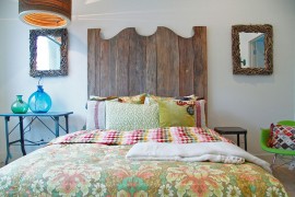 Vintage patterns combined with traditional style to shape a stylish bedroom