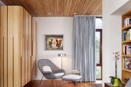 Bedroom reading nook decorating idea