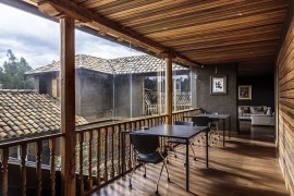 Eucalyptus wood, hay and reed bring inviting warmth to the gorgeous home