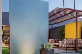 Landscape lighting on a privacy partition