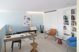 Pastel blue in the stylish Scandinavian home office