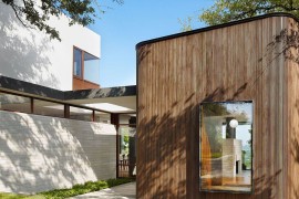 Smart design of the private Texas home offers ample privacy