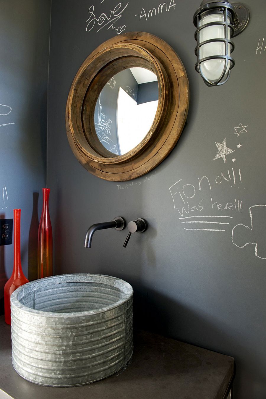 Midcentury bungalow in new york delights with vintage panache