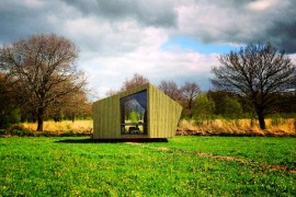 Hiker's cabin design by Kristel Hermans Architectuur