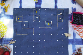 Cloth picnic games from Say Yes
