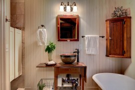 Creative use of swinging doors for the shower area [Design: Michelle Fries, BeDe Design]