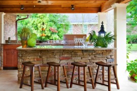 Move the home bar outdoors for some summer fun