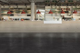 Metal looking ceramic tiles