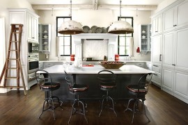 Salvaged style for your industrial kitchen with DIY pendants [Design: ROMA]