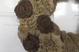 Beautiful burlap wreath design