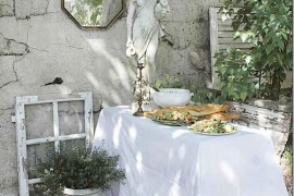 Outdoor dining area in the garden