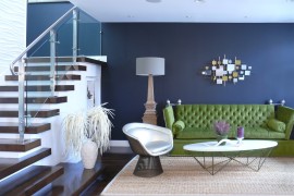 Beautiful metallic wall art for the midcentury livingr room