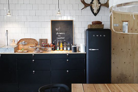 Fascinating use of black inside the Scandinavian kitchen
