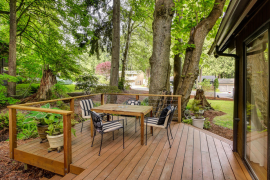 Simple wooden deck design