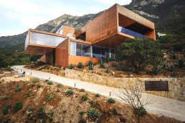 Brilliant design of the Narigua House