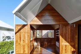 Timber used to shape the unique interior of the Aussie home