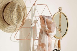 Triangle accessory holder from Urban Outfitters