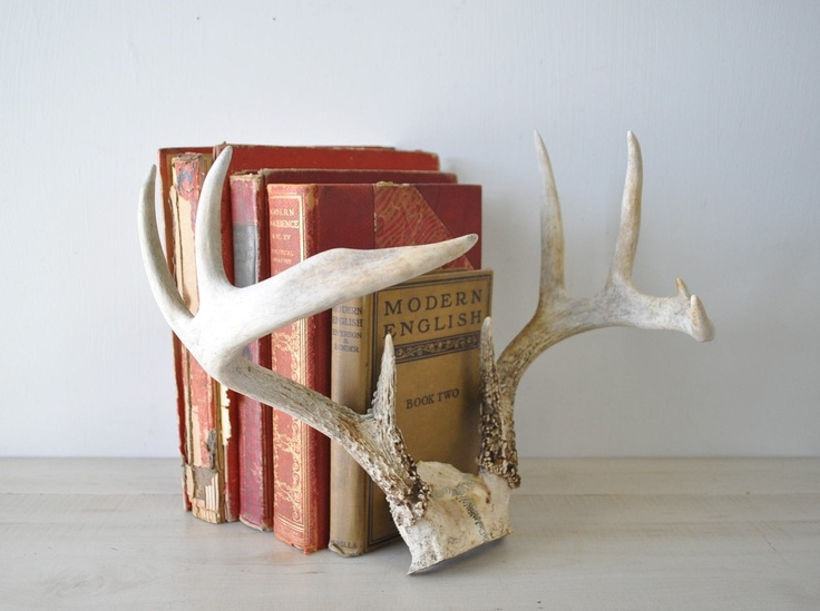 Antlers used as book ends