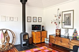 Ceiling gives the room a spacious look [Design: Luci.D Interiors]