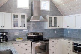 White ice granite in a grey-toned kitchen