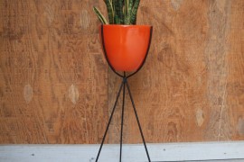 Bullet plant stand from Etsy shop Elements of Iron and Wood