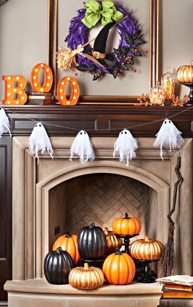 18 Spooktacular Halloween Ideas For Your Fireplace Mantel