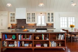 Cozy traditional kitchen for an inviting cottage retreat