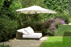 Gravel in a modern outdoor space