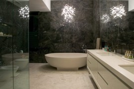 Haven stone bathtub from Apaiser
