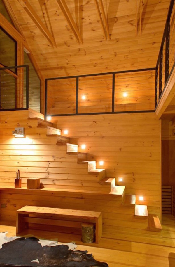Lights along every step of a cabinloft 600x918 jpg lights-along-every-step-of-a-cabinloft-600x918-jpg
