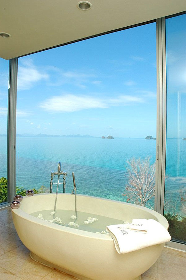 Tropical tub with a sea view