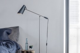Birdy floor light