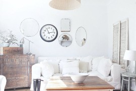 Cheerful shabby chic living room with beach cottage vibe