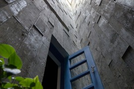 Fabulous use of central void to create a light well inside the modern home in Singapore