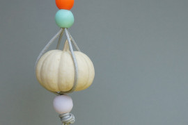 Hanging pumpkin from Mirror80
